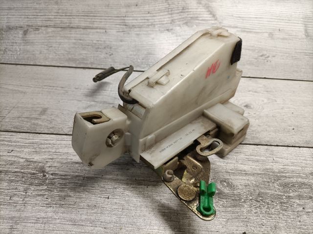 bontott FORD MONDEO I Bal hátsó Ajtózár