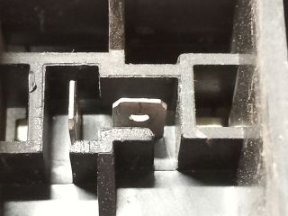 bontott FORD MONDEO I Bal hátsó Hangszóró