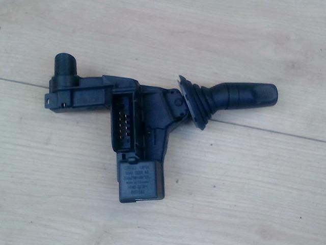 bontott FORD MONDEO I Bal Kormánykapcsoló Irányjelző