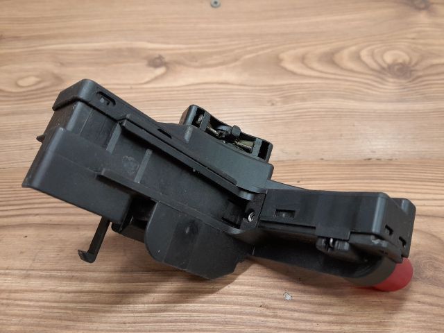 bontott FORD MONDEO I Bal Kormánykapcsoló Irányjelző