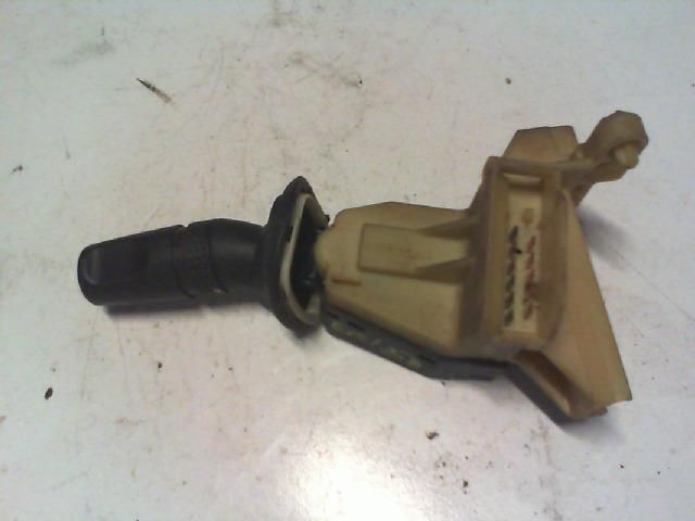 bontott FORD MONDEO I Bal Kormánykapcsoló Irányjelző