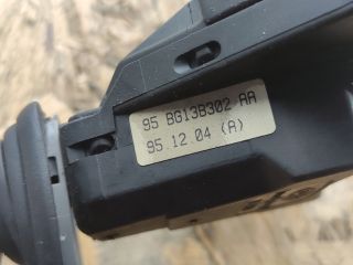 bontott FORD MONDEO I Bal Kormánykapcsoló Irányjelző