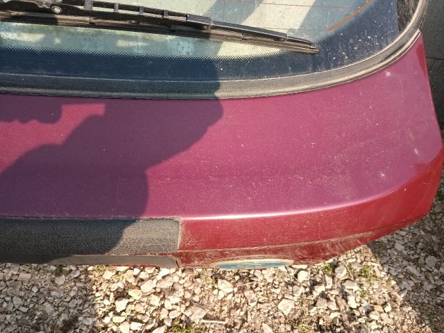 bontott FORD MONDEO I Csomagtérajtó (Részeivel)