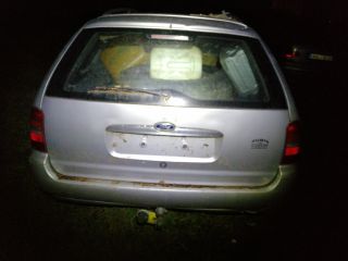 bontott FORD MONDEO I Csomagtérajtó (Részeivel)