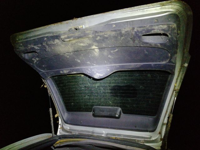 bontott FORD MONDEO I Csomagtérajtó (Részeivel)