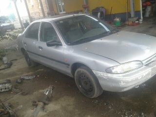 bontott FORD MONDEO I Csomagtérajtó (Üres lemez)