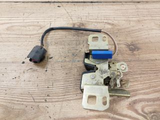 bontott FORD MONDEO I Csomagtérajtó Zárszerkezet