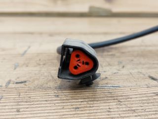 bontott FORD MONDEO I Csomagtérajtó Zárszerkezet