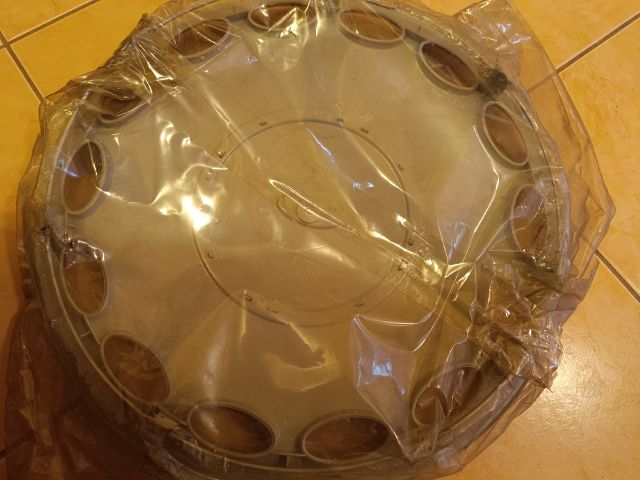 bontott FORD MONDEO I Dísztárcsa (1 db)