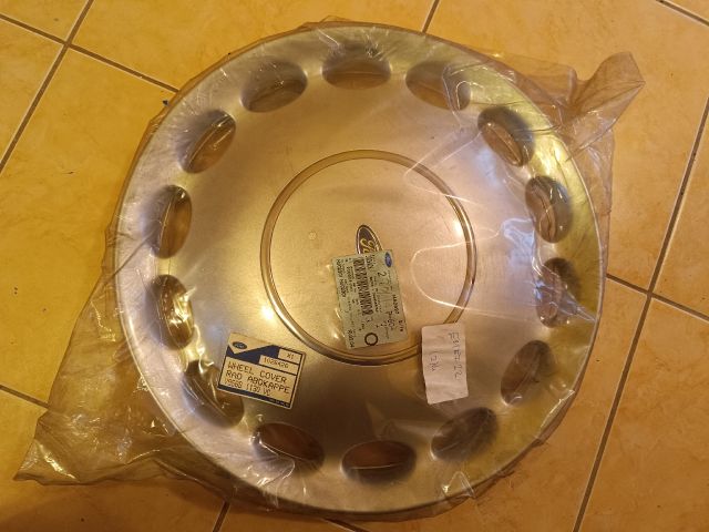 bontott FORD MONDEO I Dísztárcsa (1 db)