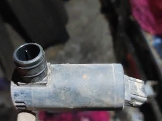 bontott FORD MONDEO I Első Ablakmosó Szivattyú