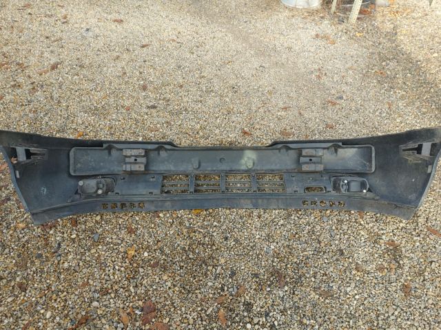 bontott FORD MONDEO I Első Lökhárító (Részeivel)