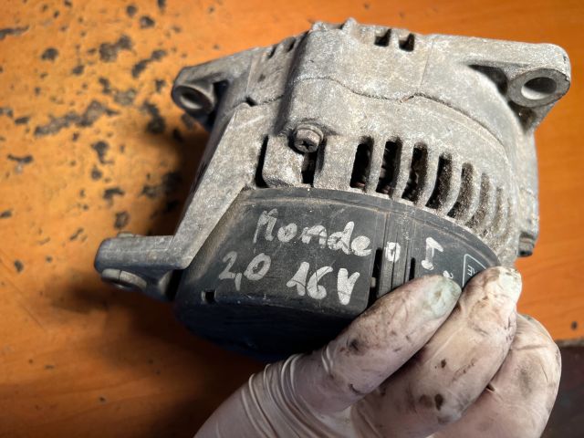 bontott FORD MONDEO I Generátor