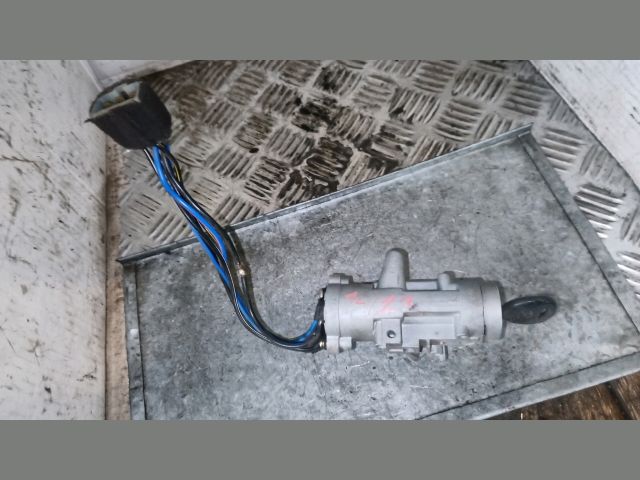 bontott FORD MONDEO I Gyújtáskapcsoló