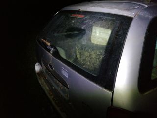 bontott FORD MONDEO I Hátsó Szélvédő