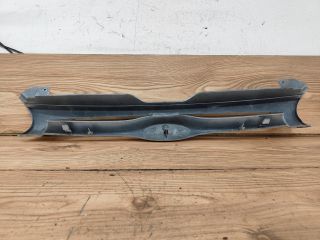 bontott FORD MONDEO I Hűtőrács