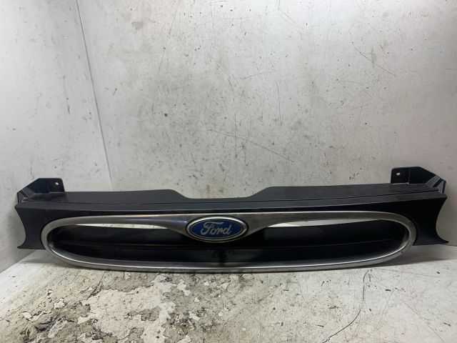 bontott FORD MONDEO I Hűtőrács