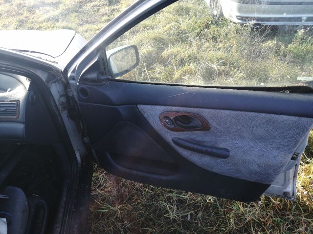 bontott FORD MONDEO I Jobb első Ajtó (Részeivel)