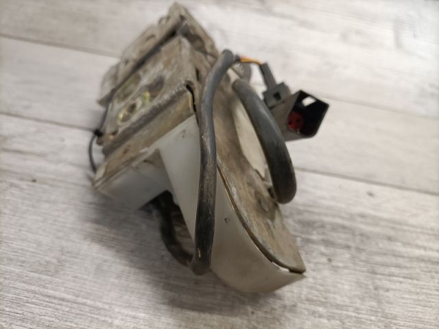 bontott FORD MONDEO I Jobb első Ajtózár