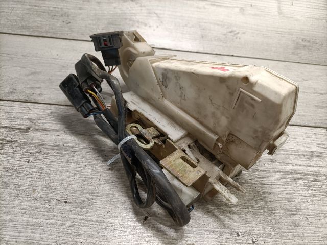 bontott FORD MONDEO I Jobb első Ajtózár