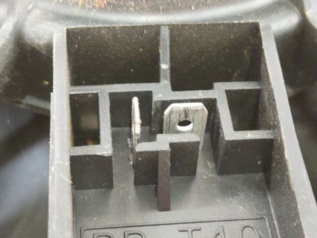 bontott FORD MONDEO I Jobb első Hangszóró