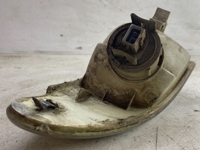 bontott FORD MONDEO I Jobb első Irányjelző