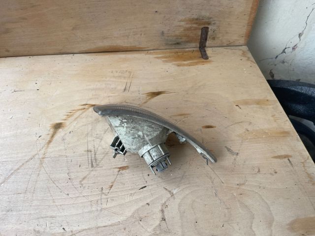 bontott FORD MONDEO I Jobb első Irányjelző