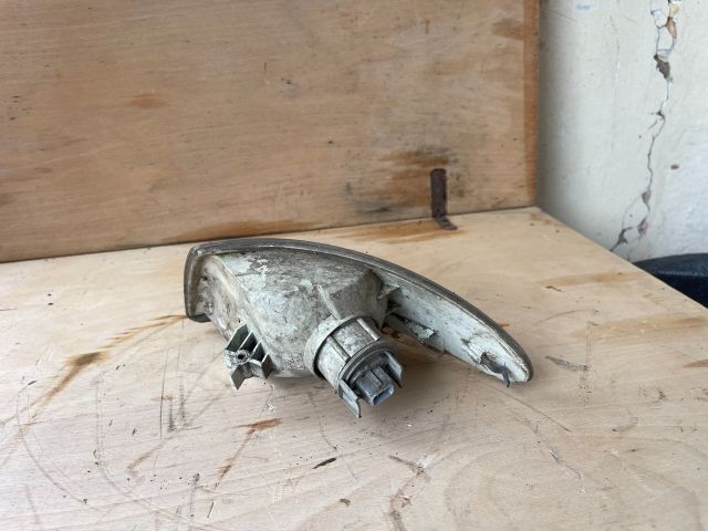 bontott FORD MONDEO I Jobb első Irányjelző