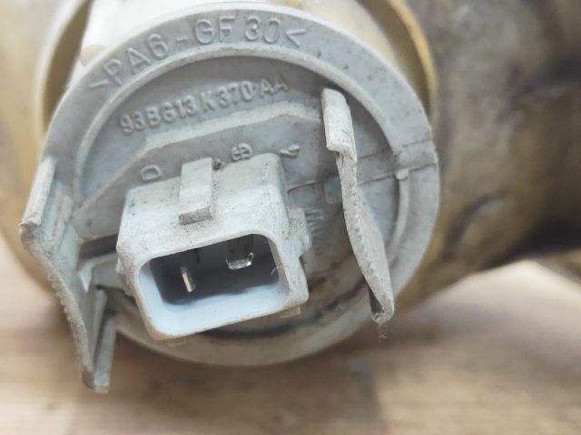 bontott FORD MONDEO I Jobb első Irányjelző