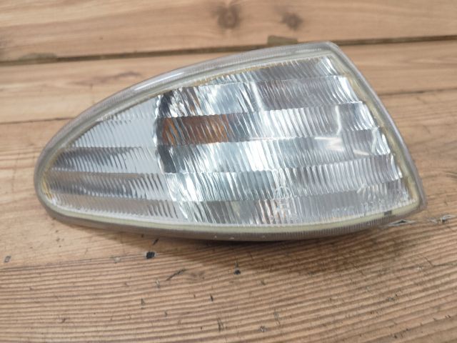 bontott FORD MONDEO I Jobb első Irányjelző