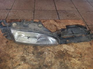 bontott FORD MONDEO I Jobb Fényszóró