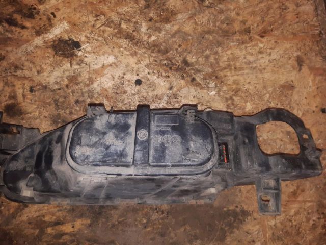 bontott FORD MONDEO I Jobb Fényszóró