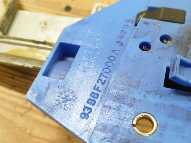 bontott FORD MONDEO I Jobb hátsó Ablakemelő Szerkezet (Mechanikus)