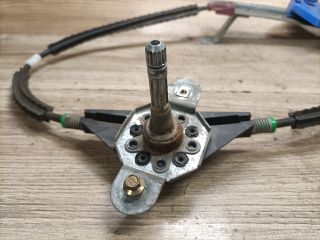 bontott FORD MONDEO I Jobb hátsó Ablakemelő Szerkezet (Mechanikus)