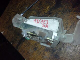 bontott FORD MONDEO I Jobb hátsó Ajtózár