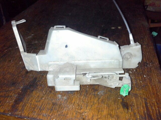 bontott FORD MONDEO I Jobb hátsó Ajtózár