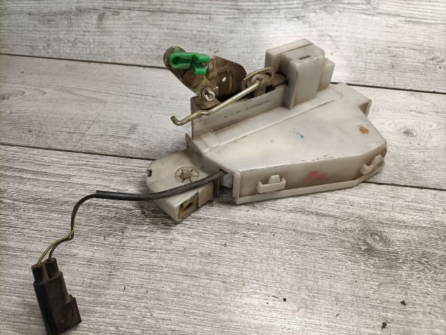 bontott FORD MONDEO I Jobb hátsó Ajtózár