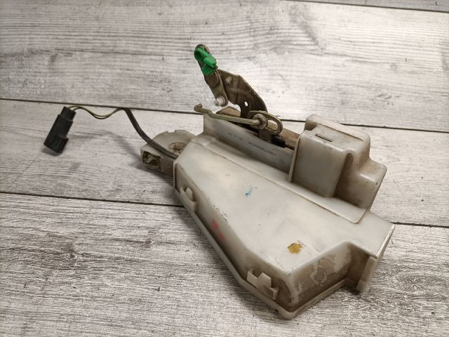 bontott FORD MONDEO I Jobb hátsó Ajtózár