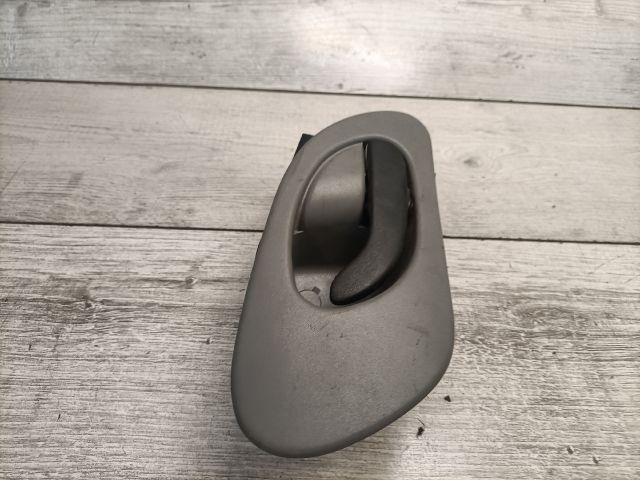 bontott FORD MONDEO I Jobb hátsó Belső Kilincs