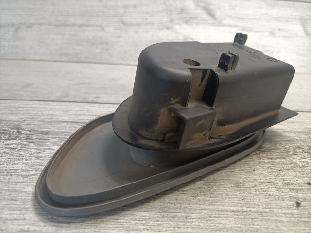 bontott FORD MONDEO I Jobb hátsó Belső Kilincs