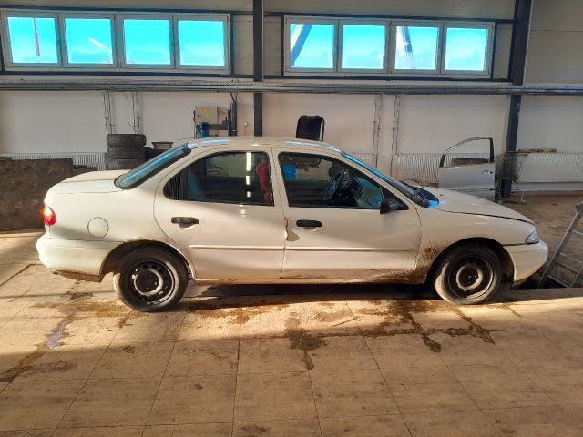 bontott FORD MONDEO I Jobb hátsó Gólyaláb (Lengécsillapító, Rugó)