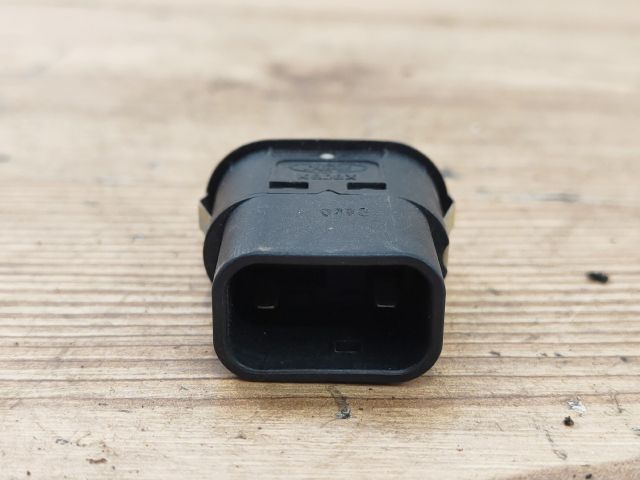 bontott FORD MONDEO I Kipörgésgátló Kapcsoló