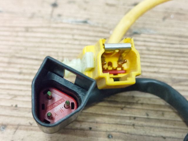 bontott FORD MONDEO I Légzsák Átvezető Szalagkábel