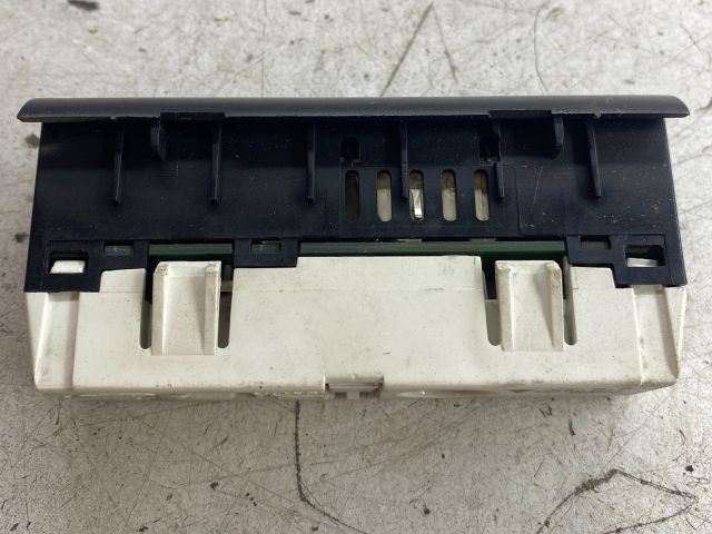 bontott FORD MONDEO I Multifunkciós Kijelző