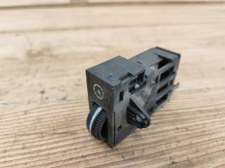 bontott FORD MONDEO I Műszerfal Fényerő Szabályzó