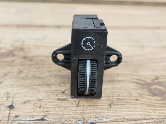 bontott FORD MONDEO I Műszerfal Fényerő Szabályzó