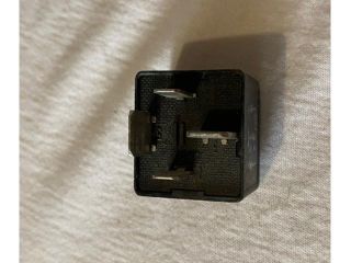 bontott FORD MONDEO I Relé