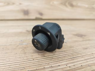 bontott FORD MONDEO I Tükör Kapcsoló