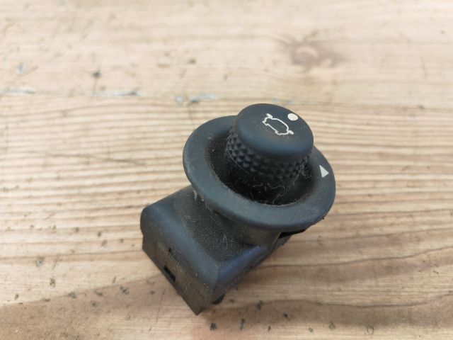 bontott FORD MONDEO I Tükör Kapcsoló