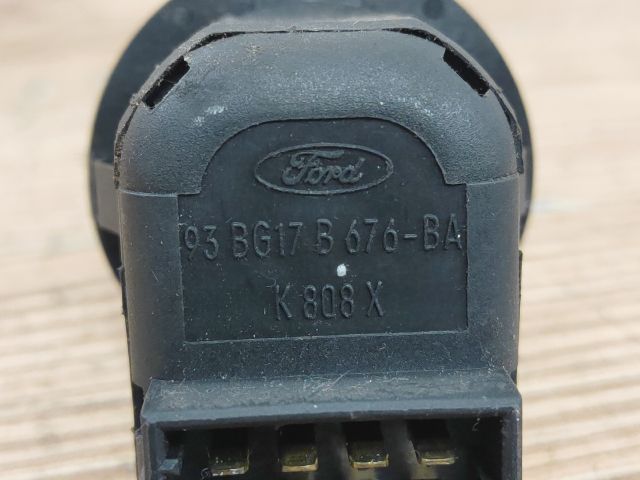 bontott FORD MONDEO I Tükör Kapcsoló